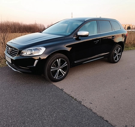 Volvo XC 60 cena 97500 przebieg: 76000, rok produkcji 2017 z Pilawa małe 436